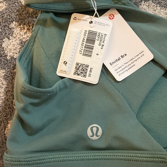 Lululemon Envital Bra *Medium Support B/C Cup - Picture 5 of 6